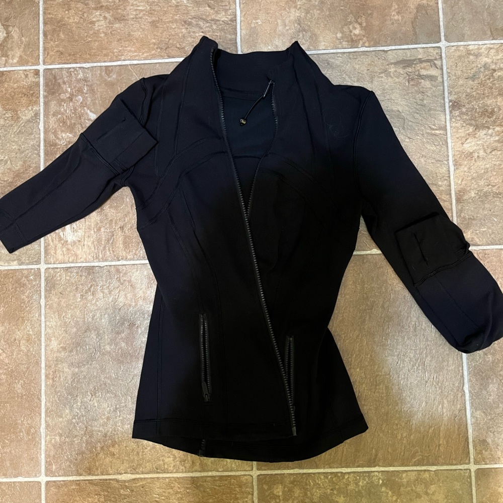 LULULEMON ALIGN JACKET